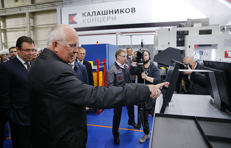 Sergey Chemezov Launched the "Production Line of the Future" at Concern Kalashnikov
