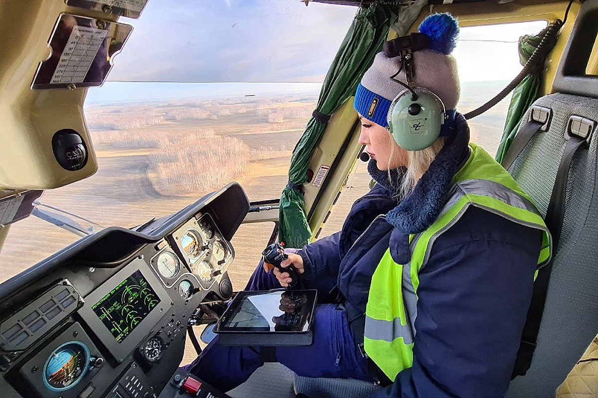 Познакомьтесь с первой в мире женщиной — пилотом вертолета «Ансат»