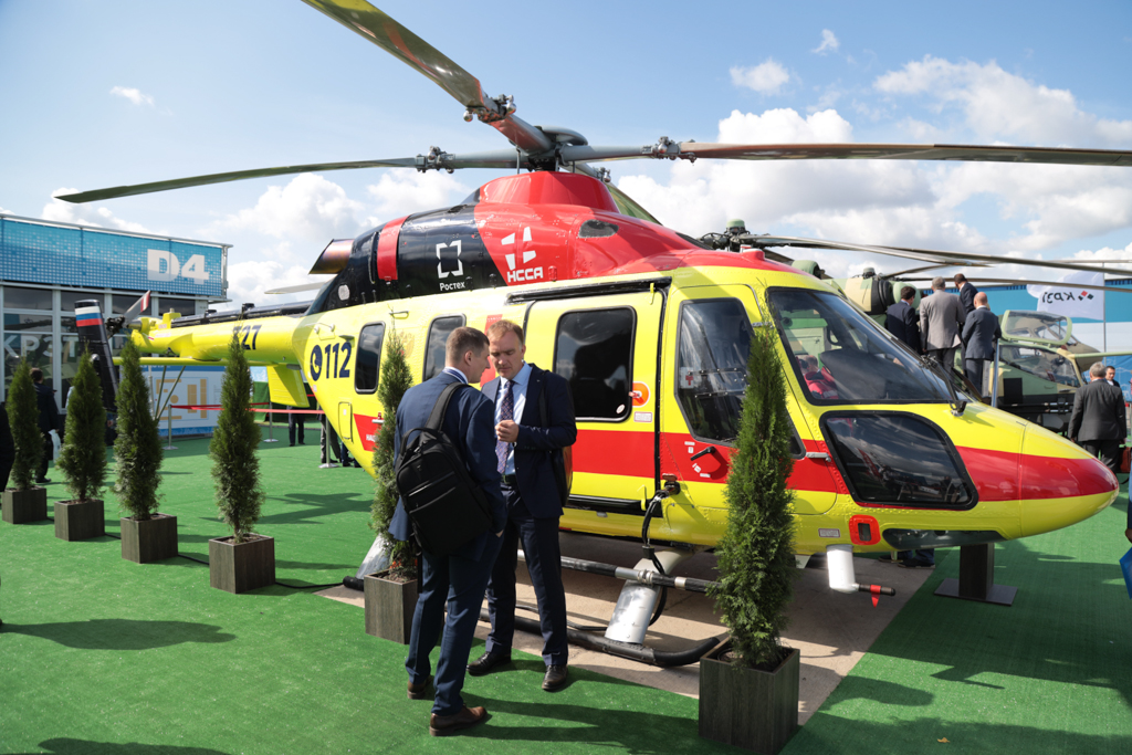 Новикомбанк финансирует производство санитарных вертолетов «Ансат»
