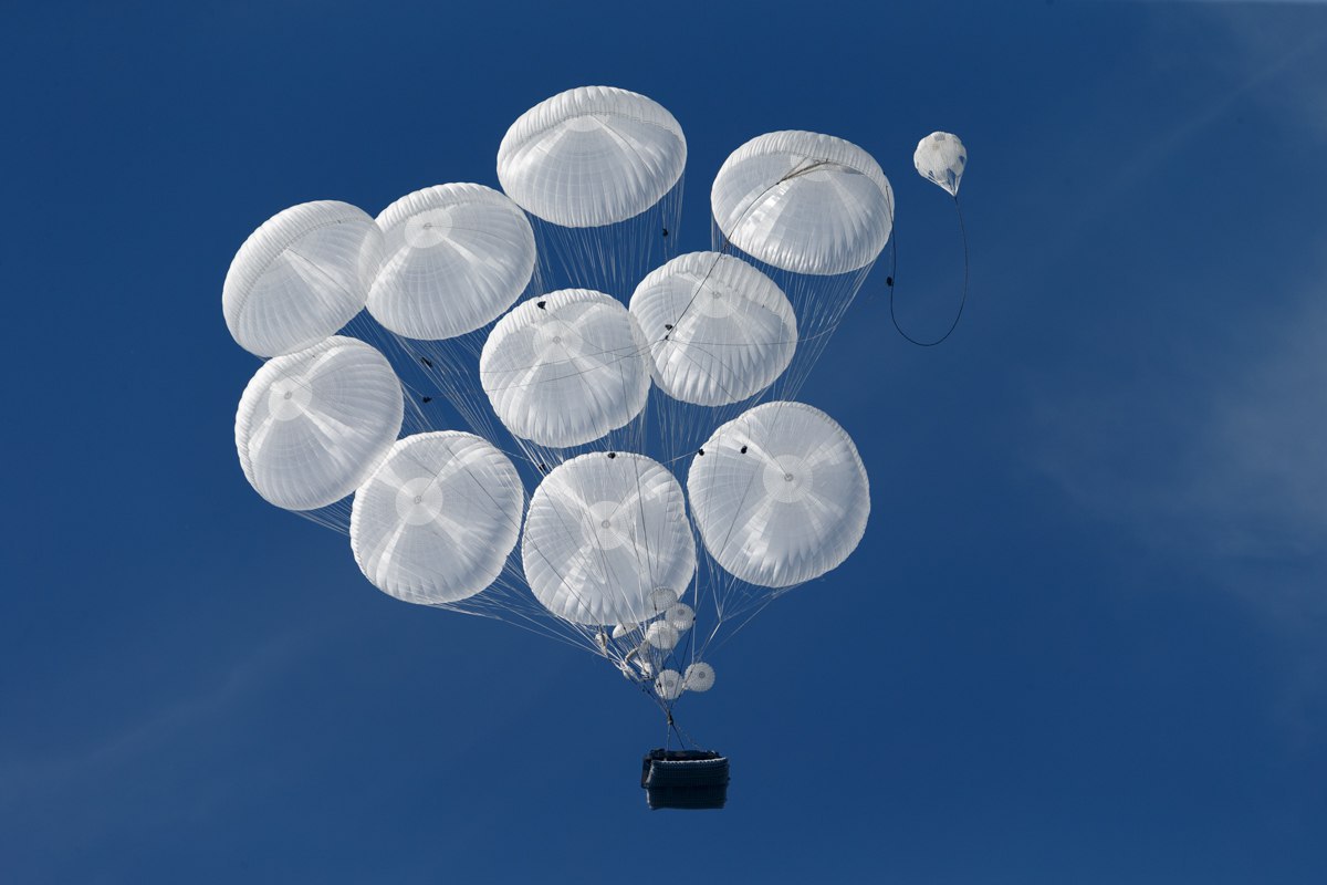 «Технодинамика» завершила госиспытания парашютов для бронемашин