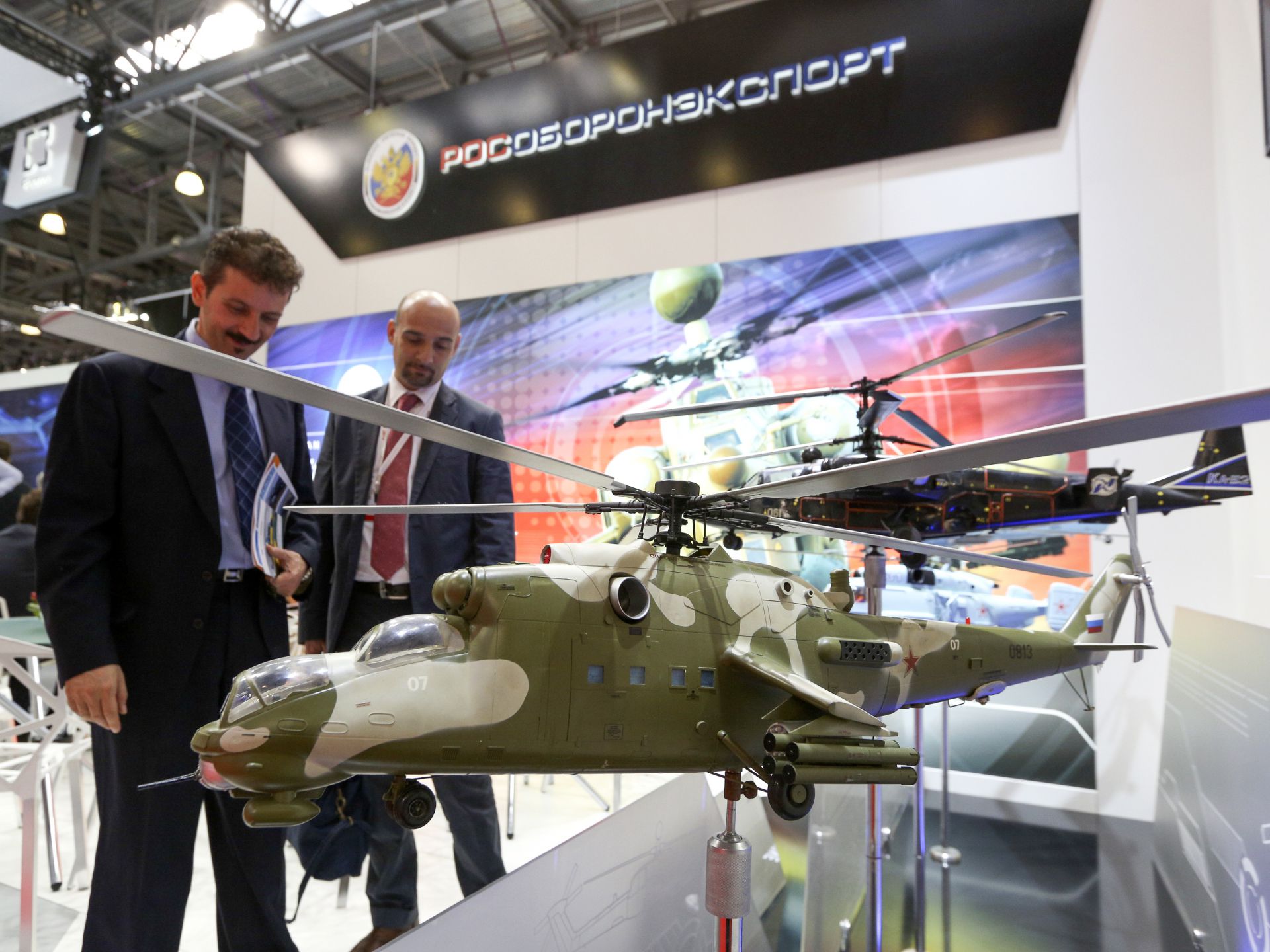 Rostec displays over 280 models of weapons and military equipment at AAD 2018 exhibition in South Africa