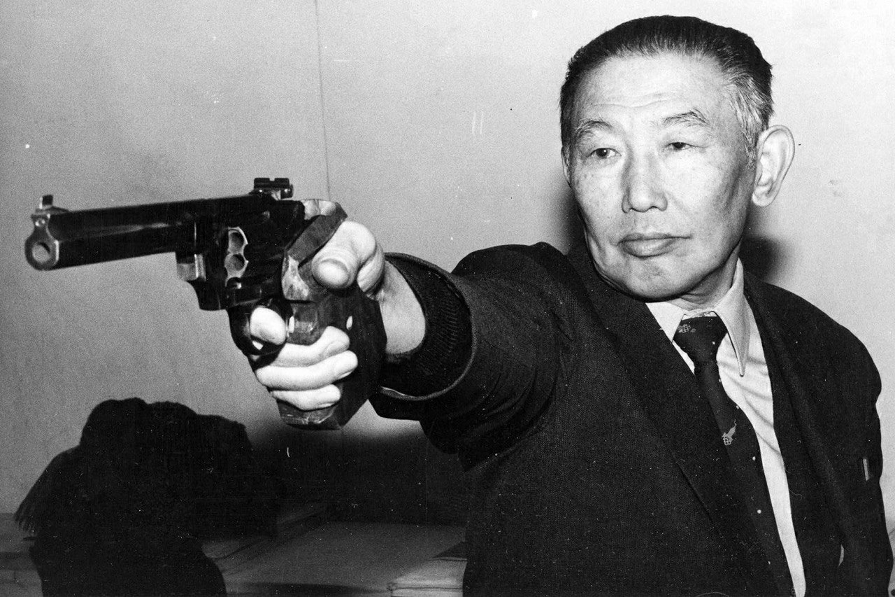 Ефим Хайдуров, гений спортивного оружия. Продолжение