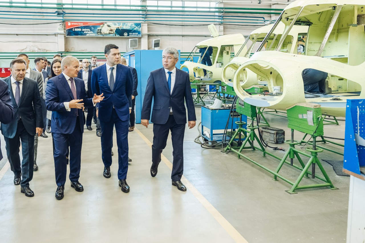 Министр промышленности и торговли Российской Федерации посетил Улан-Удэнский авиазавод 