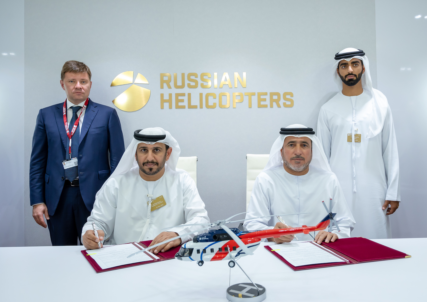 Rostec and AJ Holding Set Up a Joint Venture to Sell Civilian Helicopters