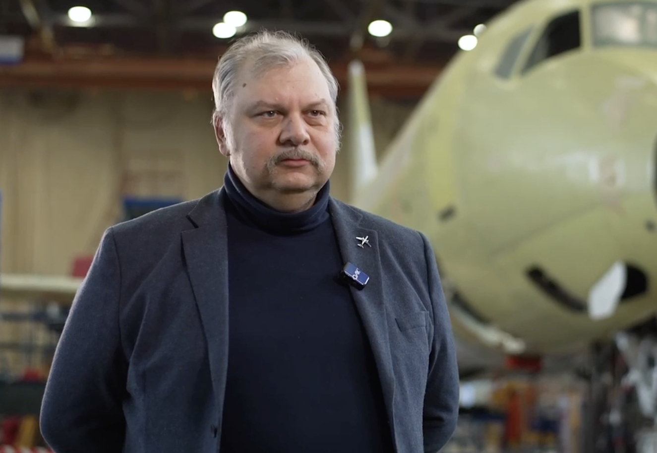 Александр Долотовский: «В самолете не изменили ничего и заместили всё»