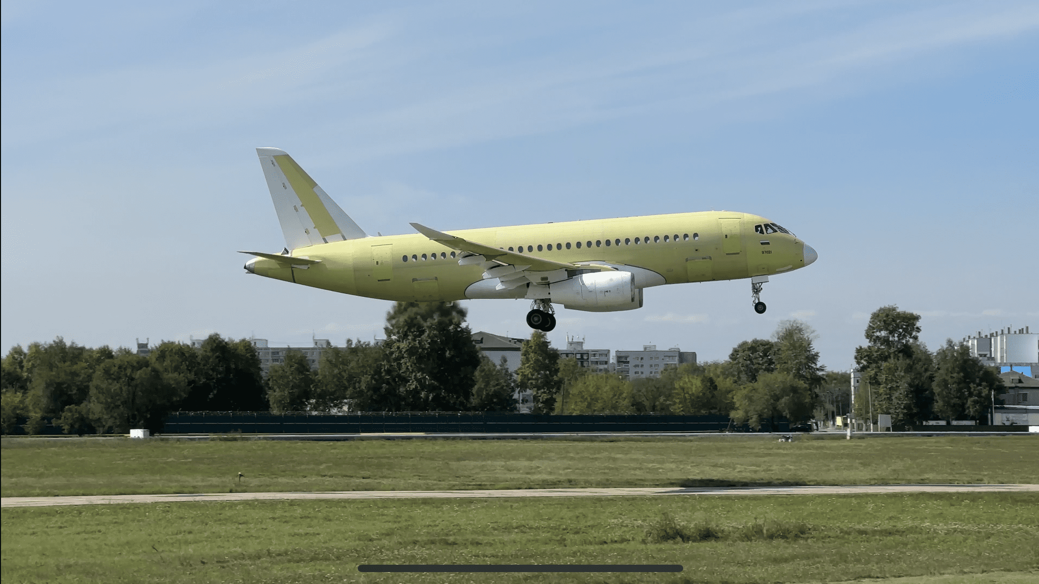 An Import-Substituted Superjet has Made Its Maiden Flight
