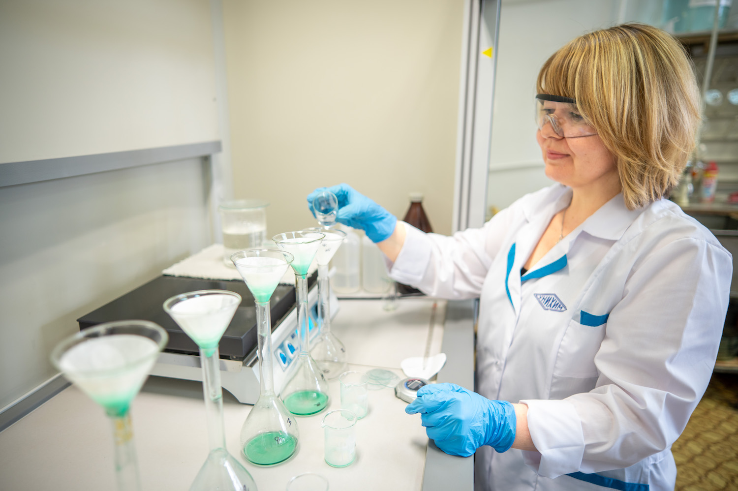 Химия и жизнь: к 95-летию УНИХИМа