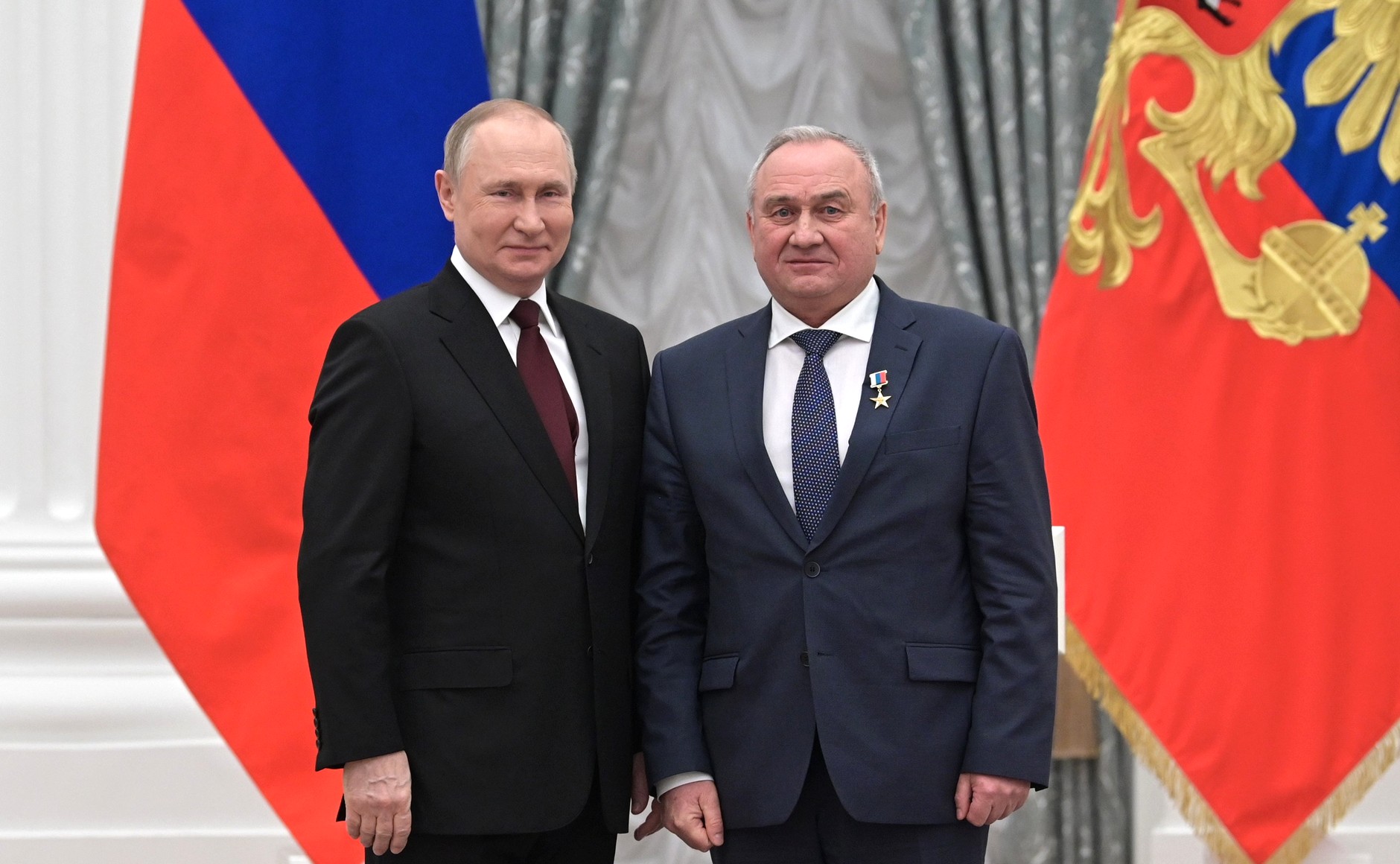 Владимир Путин отметил представителей Ростеха государственными наградами