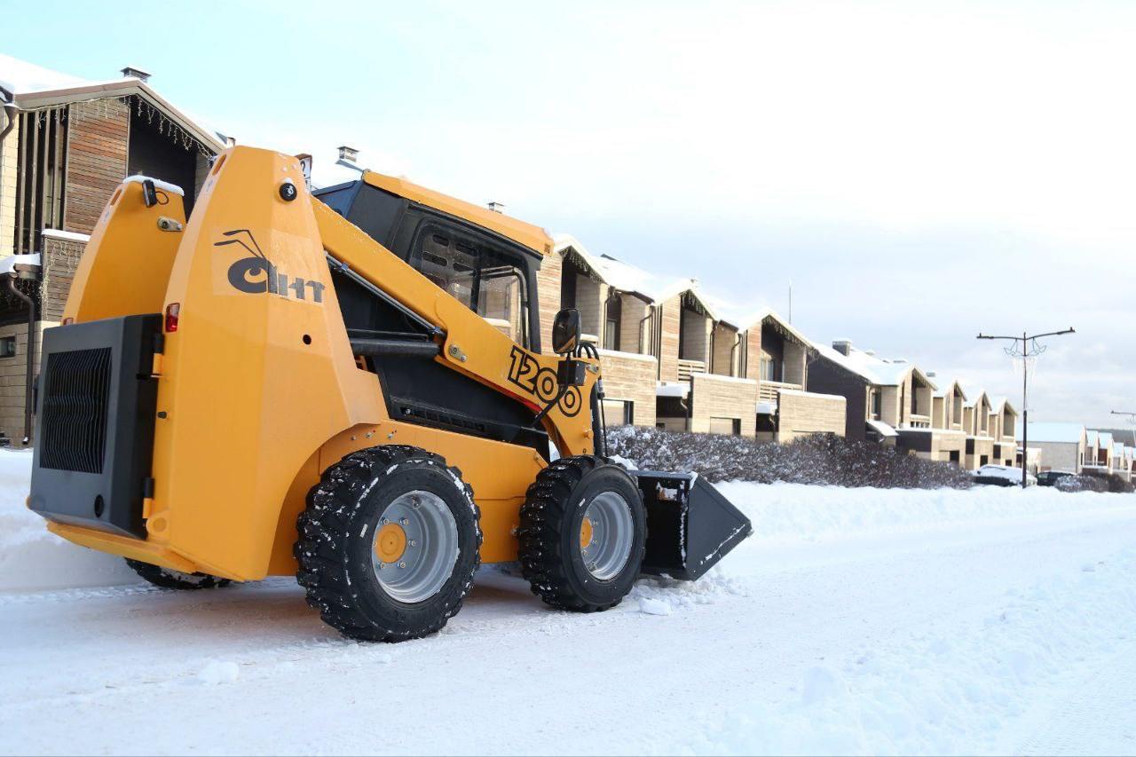 Сделано в Ростехе. Универсальный мини-погрузчик АНТ