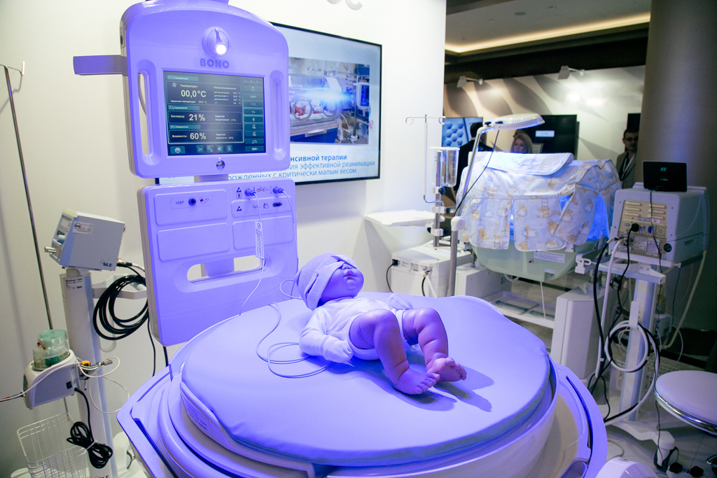 Shvabe Presented in Dubai Medical Equipment for Infants