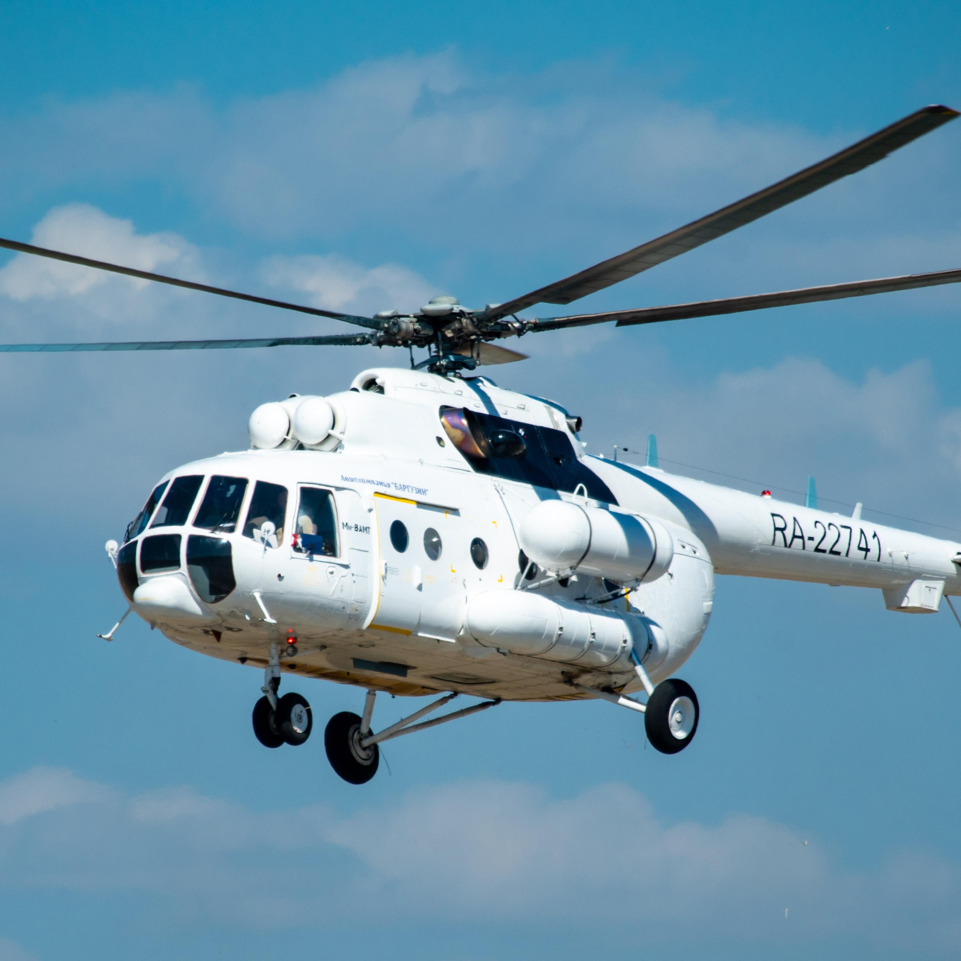 «Вертолеты России» передали ГТЛК семь вертолетов Ми-8АМТ