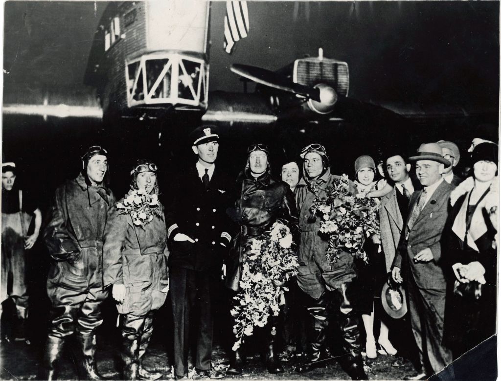 В_М_Петляков_в_США_Встреча_самолета_Страна_Советов_1929_г_scaled.jpg В_М_Петляков_в_США_Встреча_самолета_Страна_Советов_1929_г_scaled.jpg