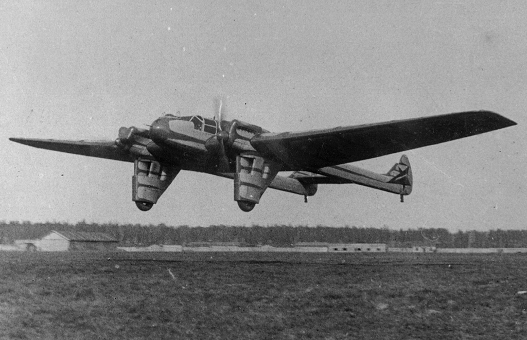 G-37-v-polete..jpg G-37-v-polete..jpg