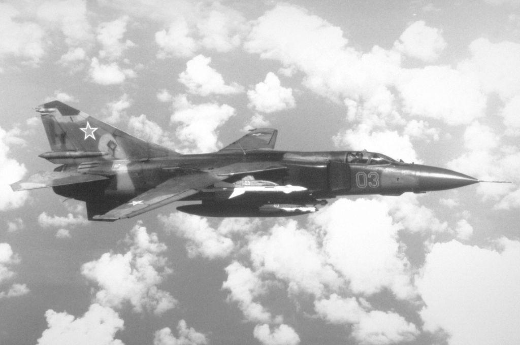 An_air_to_air_right_side_view_of_a_Soviet_MiG_23_Flogger_aircraft.jpeg