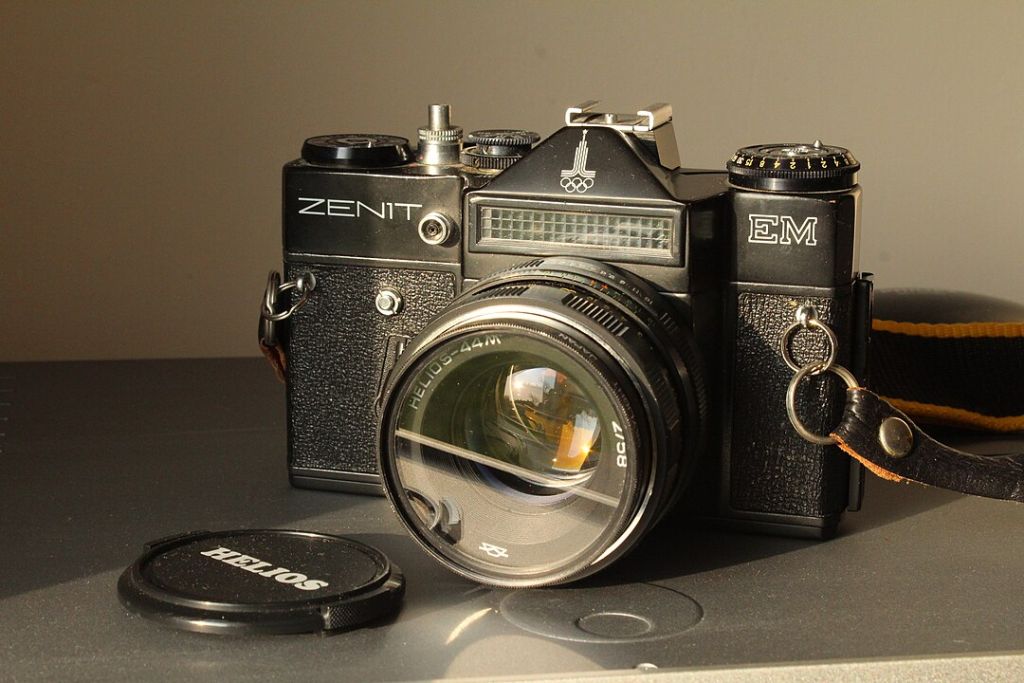 1080px-Zenit_EM.jpg