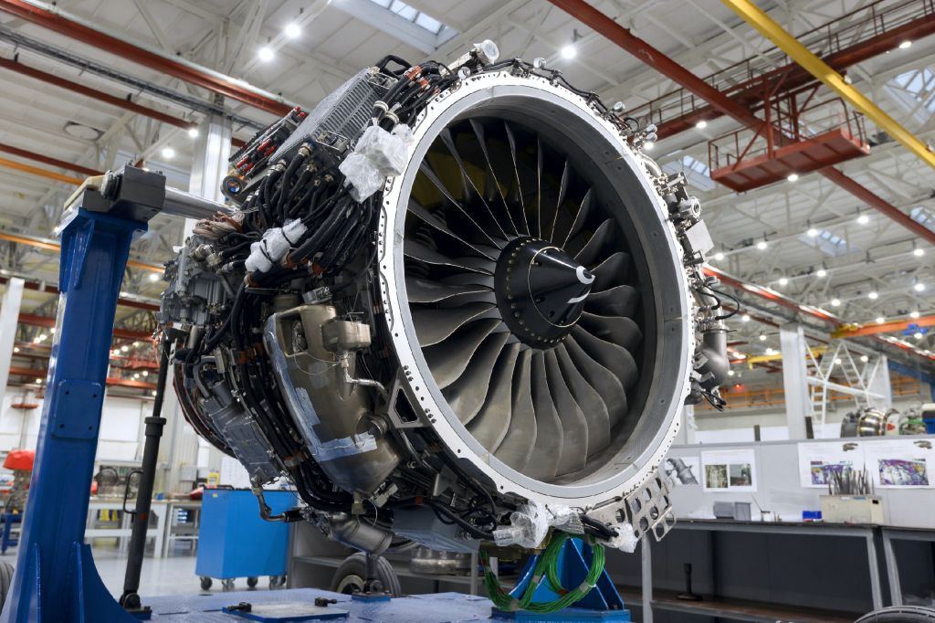 scale_2400.jpg scale_2400.jpg