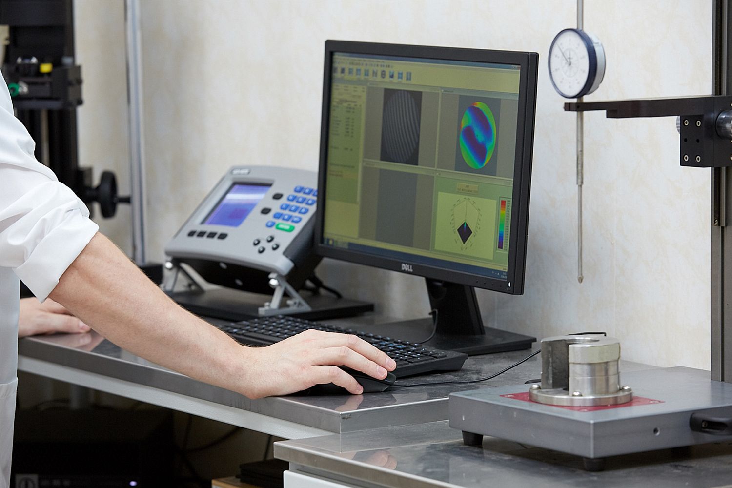 «Швабе» выступил на конференции по технологиям тушения лесных пожаров