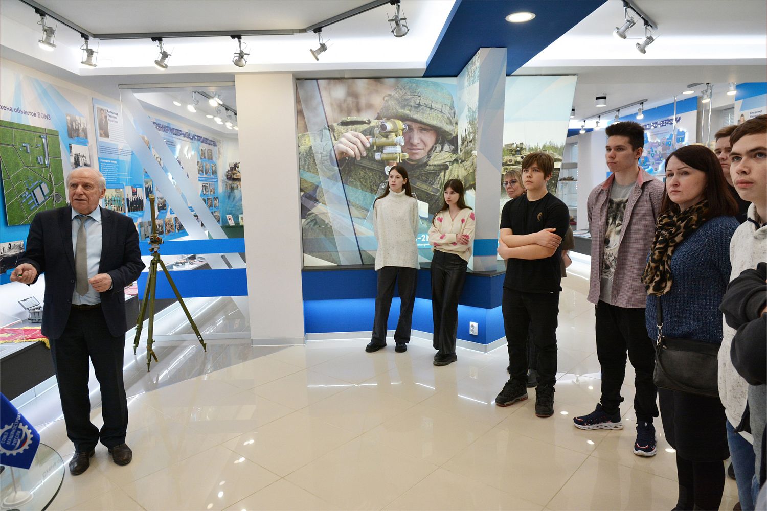 Предприятия «Швабе» открыли свои двери для школьников и студентов