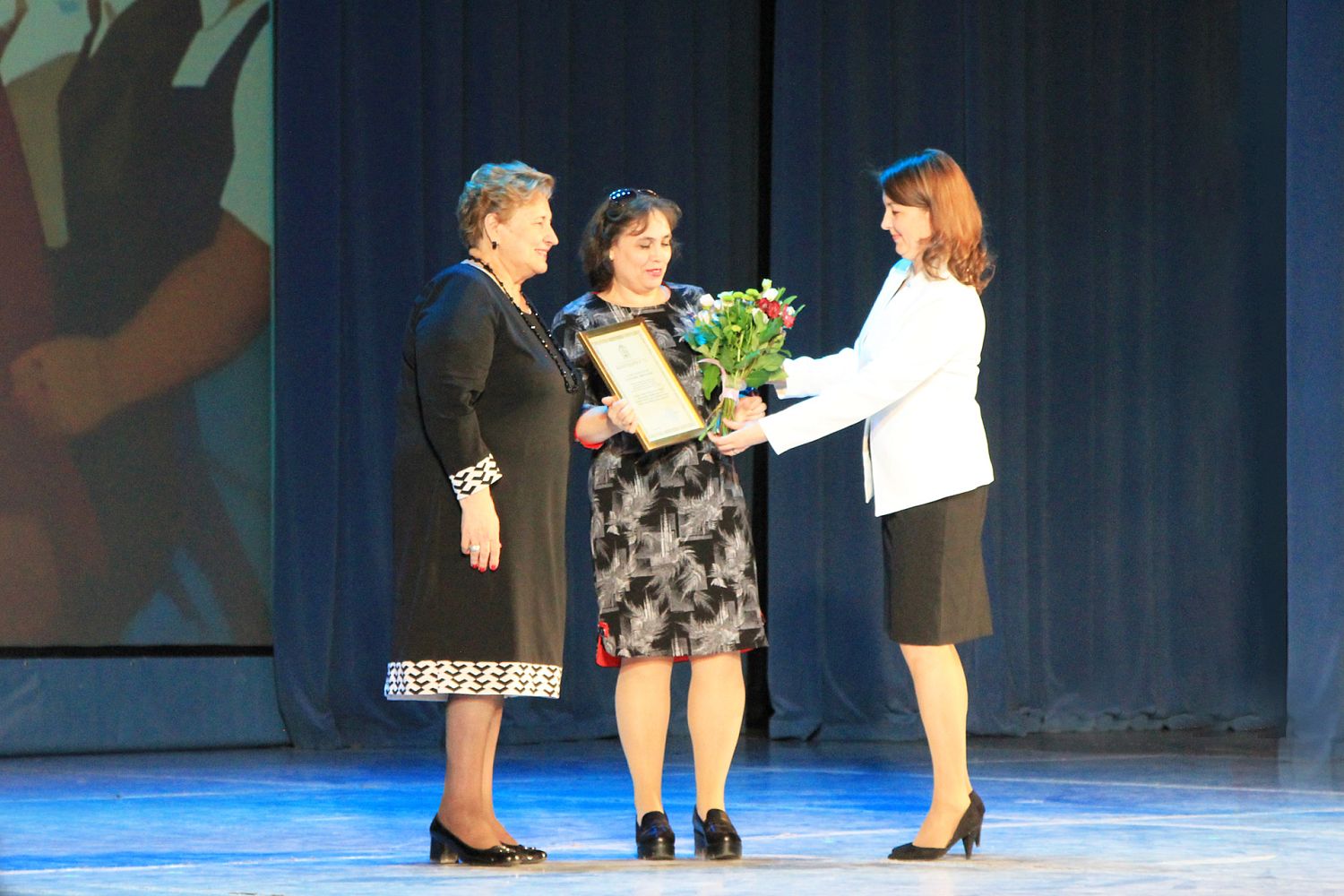 Специалисты «Швабе» удостоены наград за трудовые заслуги