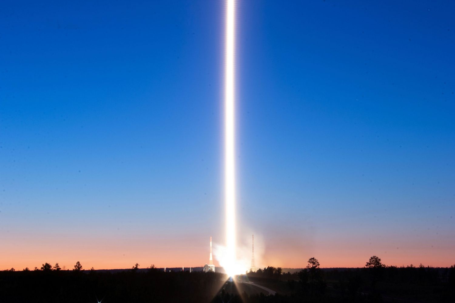 Ростех создаст первые отечественные двигатели для сверхлегких космических ракет