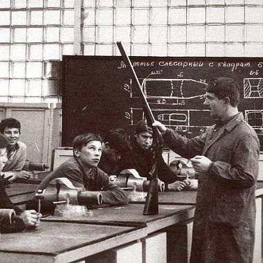 Школе ружейного мастерства Ижевского механического завода исполнилось 70 лет