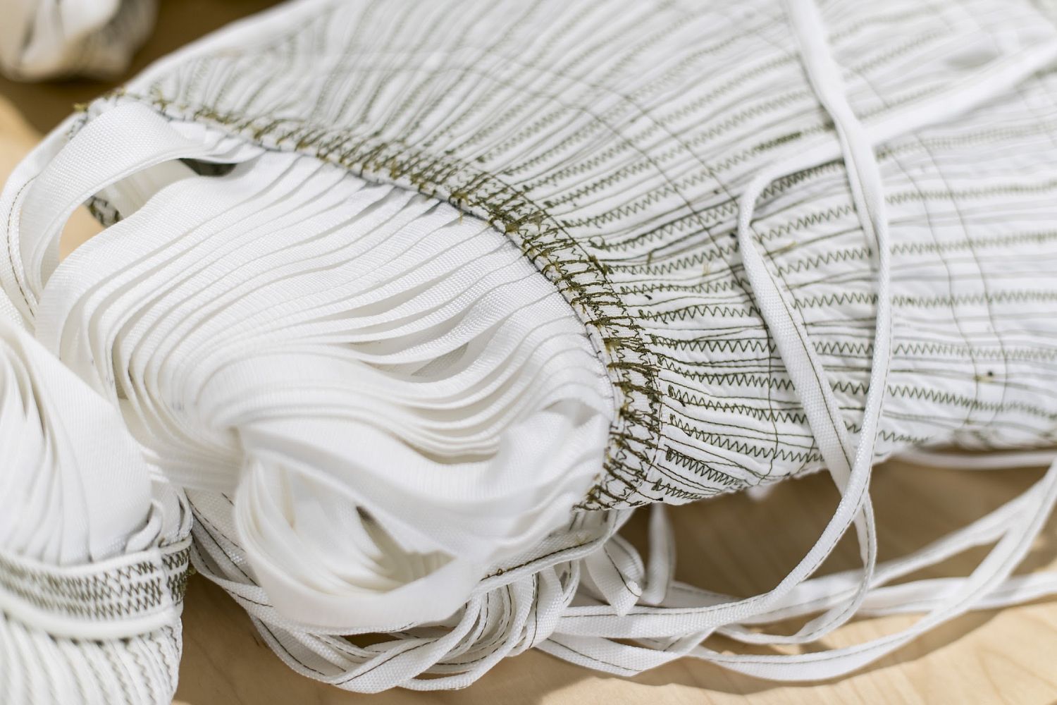 Rostec Presents a Cutting-Edge Parachute System Family at the Dubai Airshow 2023