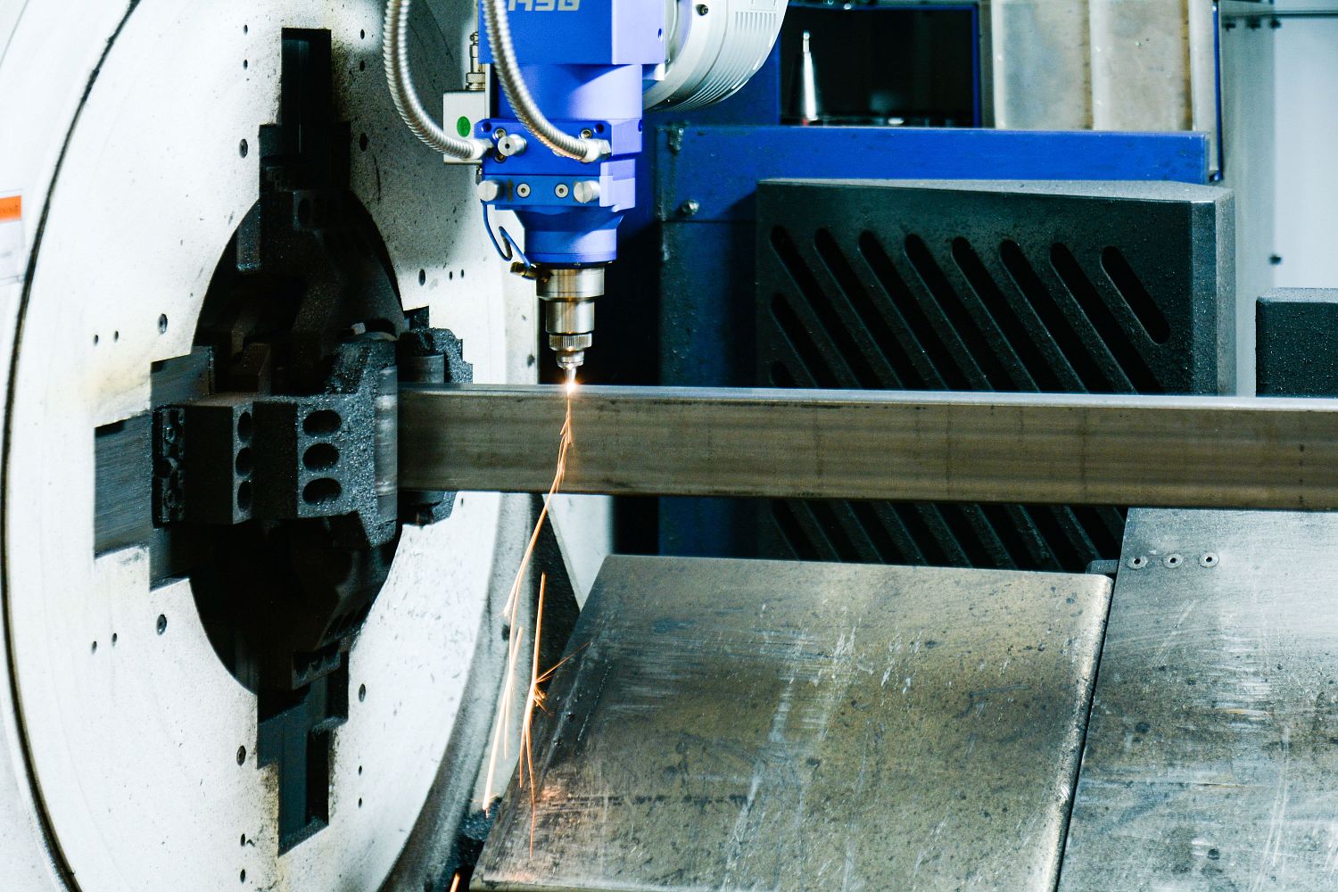 НЕФАЗ модернизирует производственные мощности