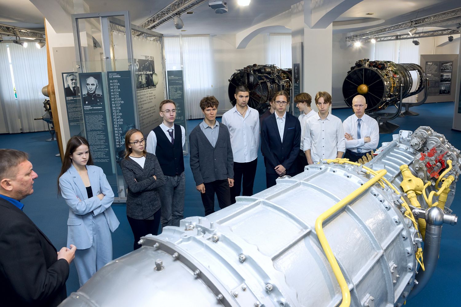 Студенты программы «Код Ростеха» изучают цифровые технологии на «ОДК-Сатурн»