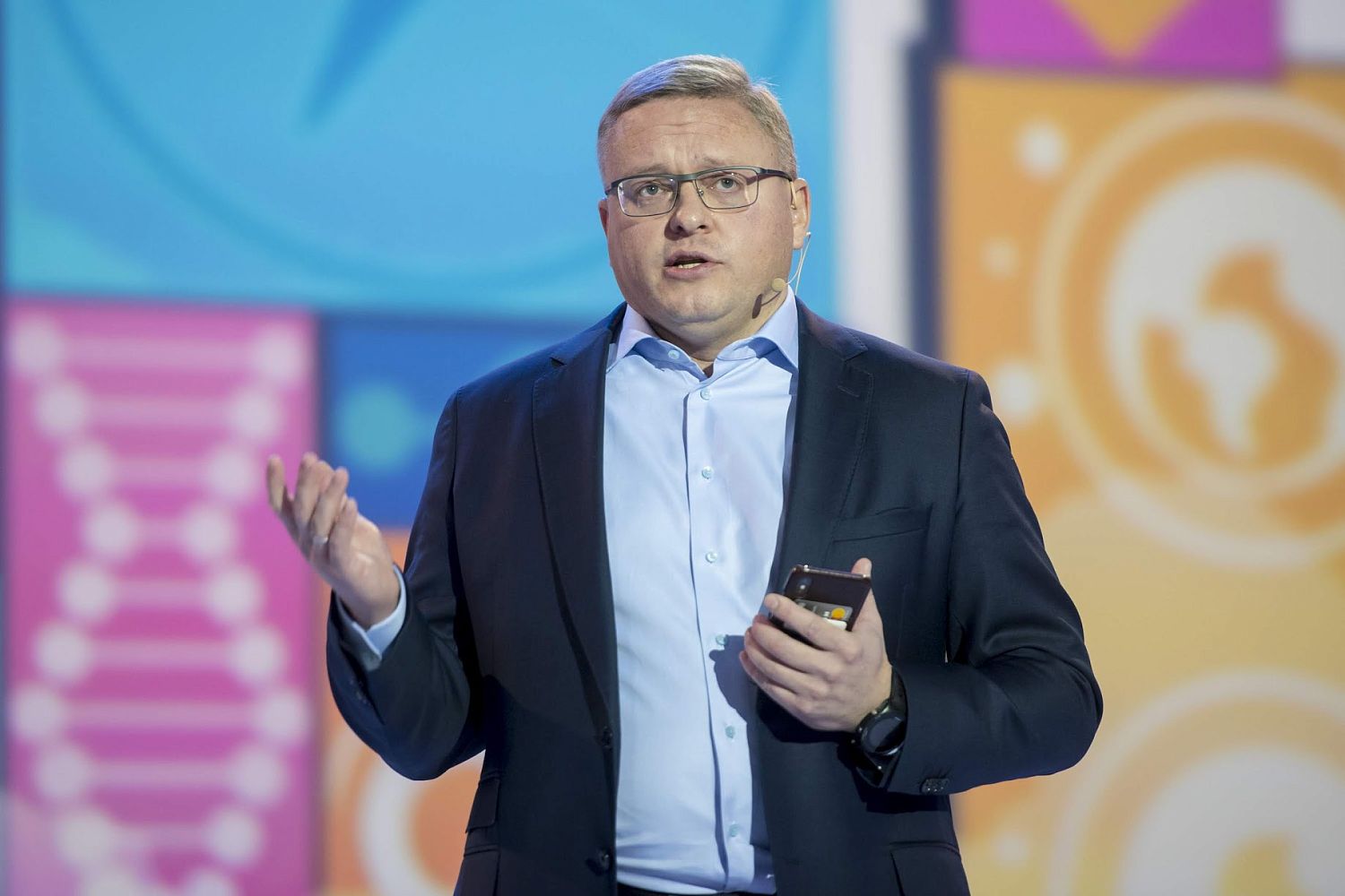 Олег Евтушенко рассказал молодым специалистам из Беларуси об образовательных проектах Ростеха