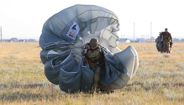 Stayer special-purpose parachute system