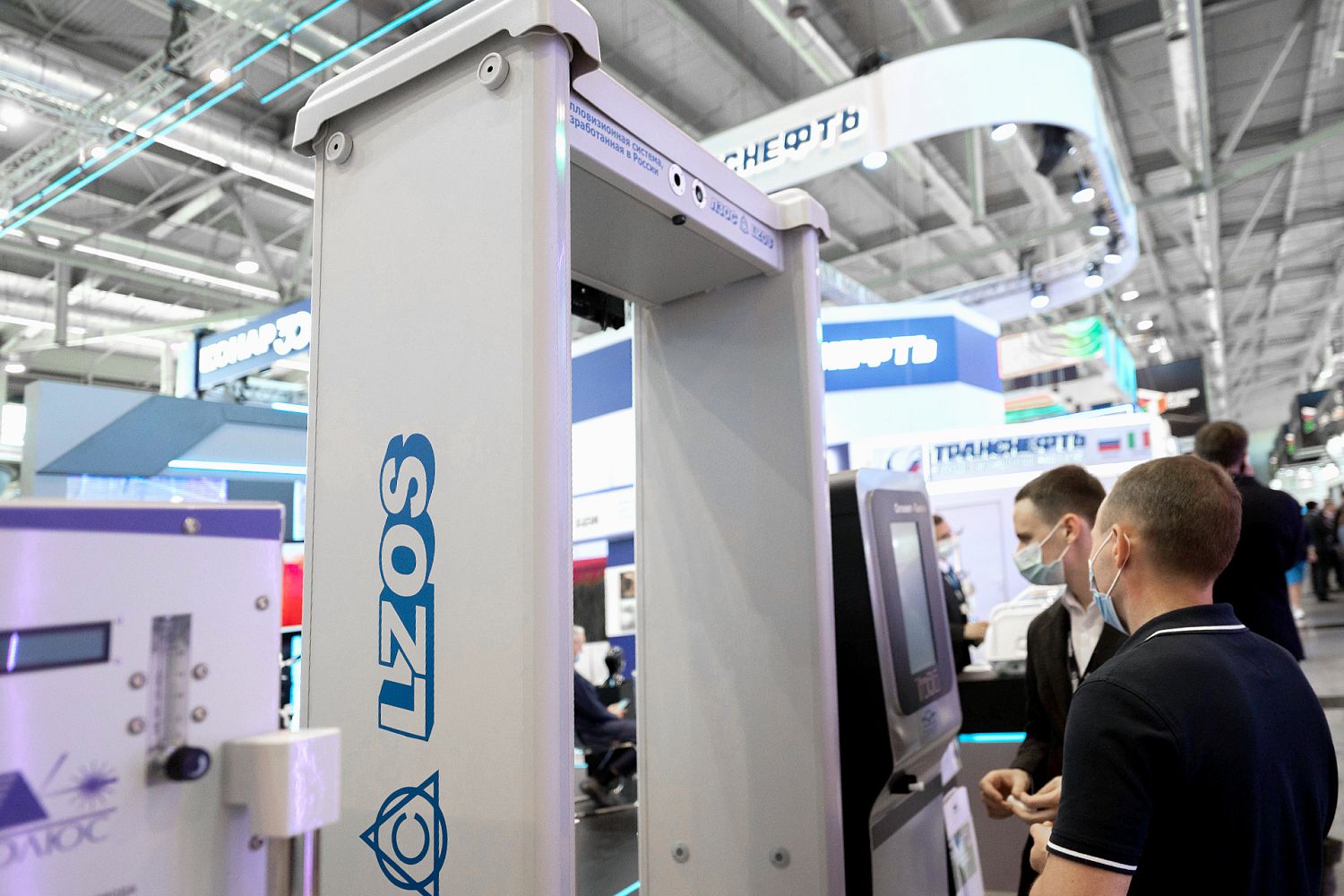 Ростех оснастил образовательные учреждения Ленобласти системами безопасного доступа