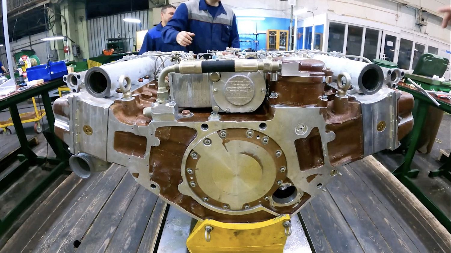 «Барнаултрансмаш» увеличил выпуск двигателей для БМП и БМД более чем на 20% 