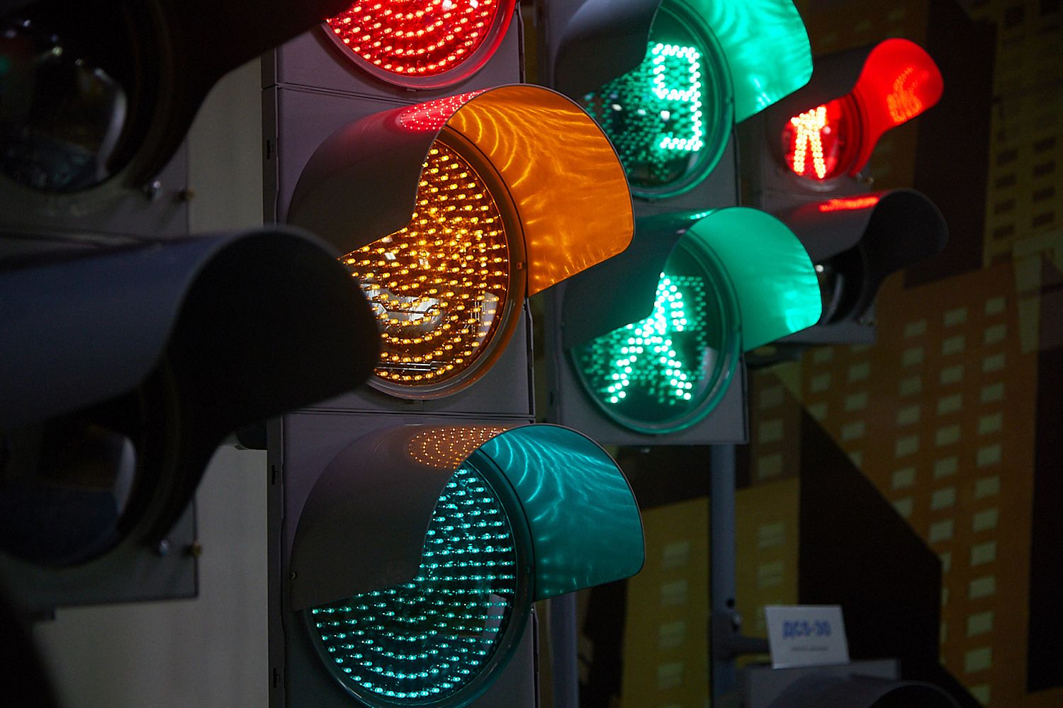 В Нижнем Тагиле установили светофоры «Швабе»