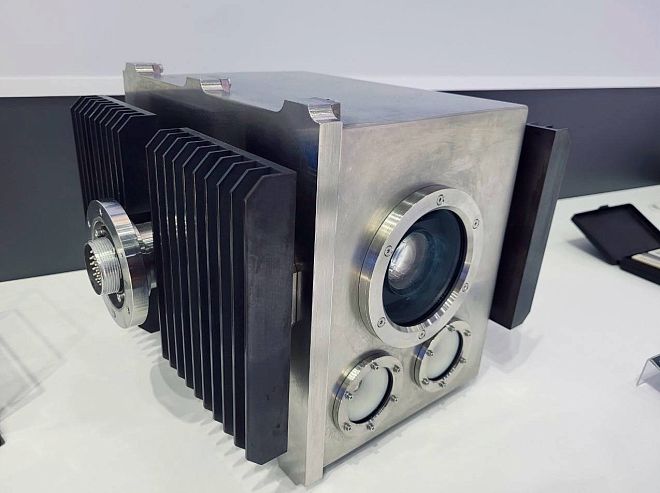 «Росэлектроника» впервые показала новый телекомплекс для атомных станций