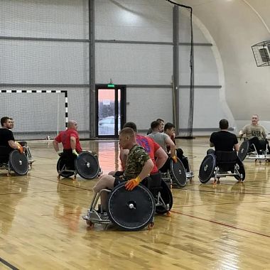 Пациенты ЦИТО освоили новый вид адаптивного спорта — регби на колясках