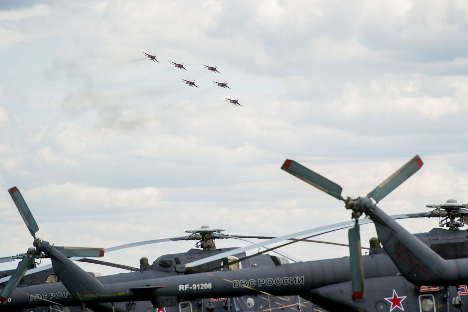 Поднимаясь в небо. Чем отличаются двигатели самолетов и вертолетов. Часть II