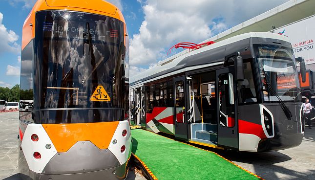 71-415 Tram Car