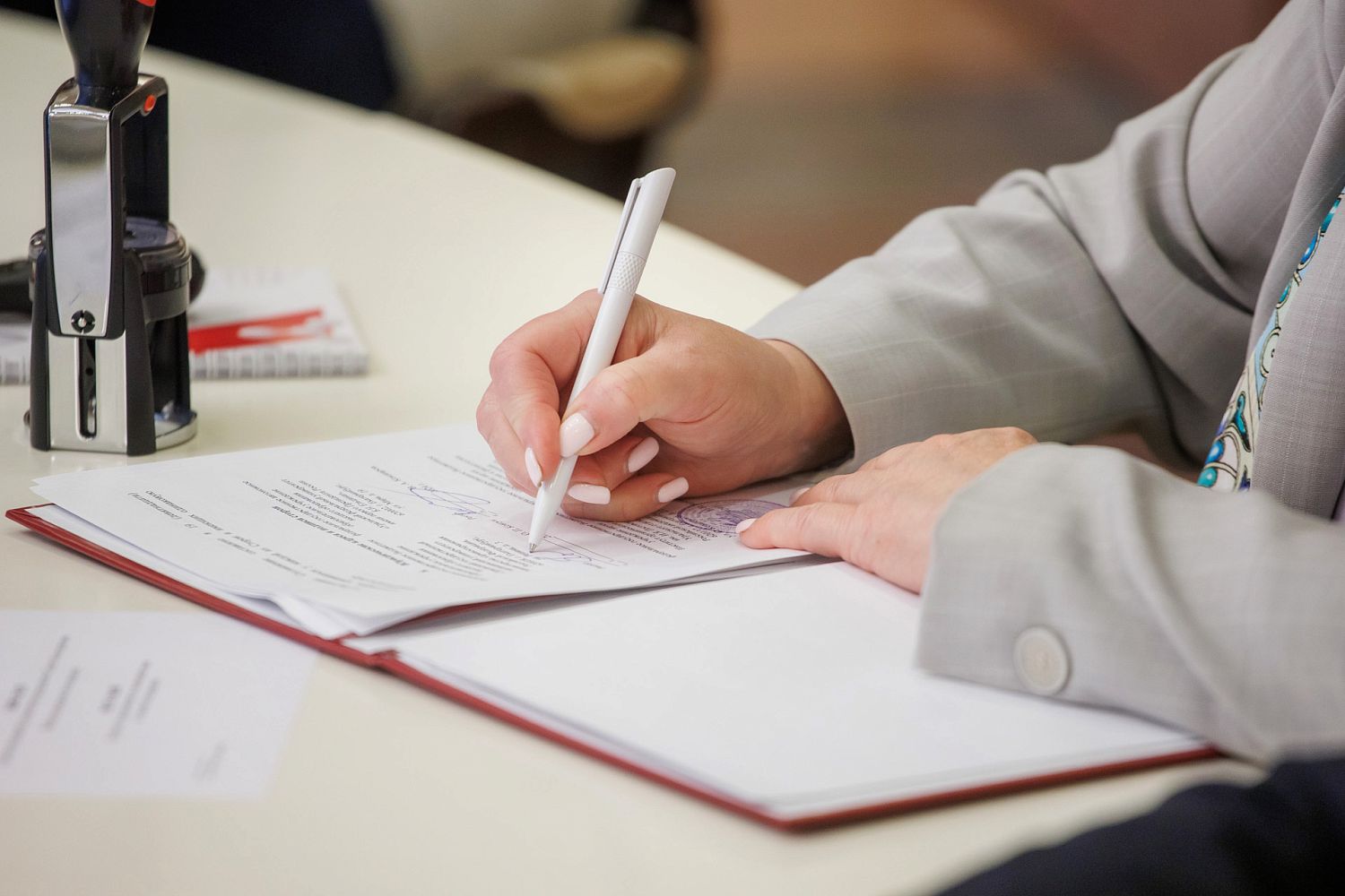 Завод «Швабе» в рамках медицинского консорциума будет разрабатывать новую неонатальную технику