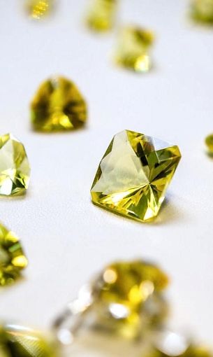 Янтарный комбинат удвоит выпуск популярных «янтарных бриллиантов»