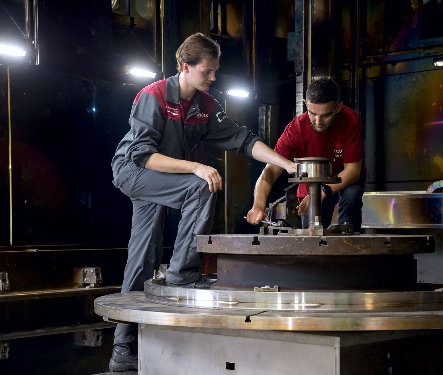 Domestically Produced Electron-Beam Welding Equipment has been Introduced at UEC’s Factory