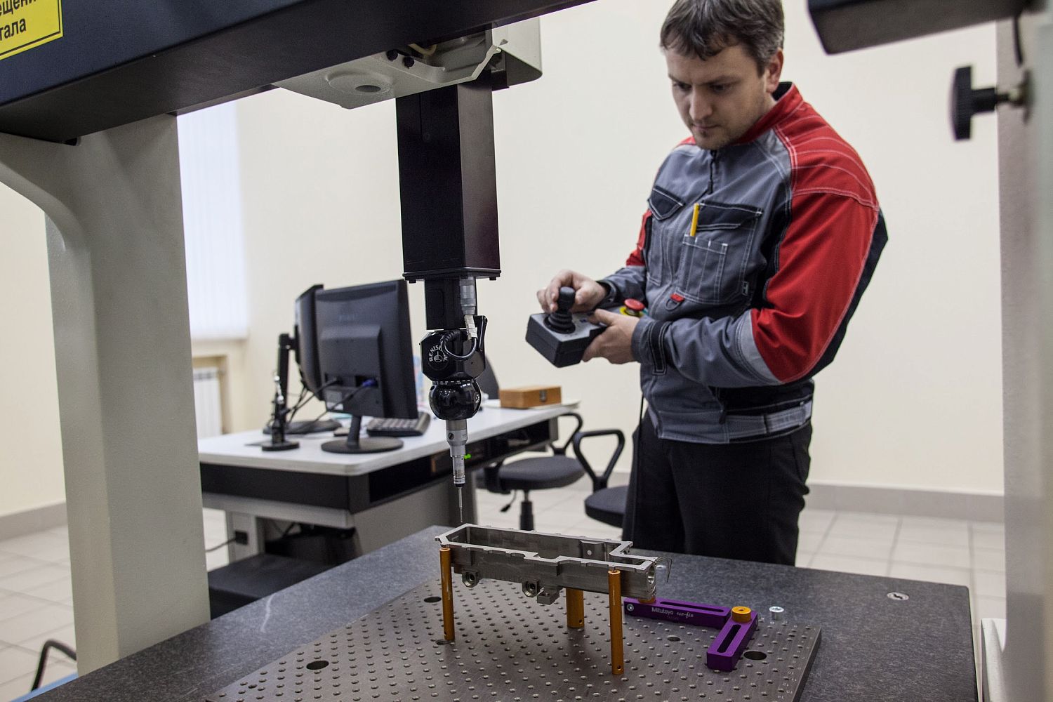 «РТ-Проектные технологии» начнет выпуск адаптированной спецодежды для промышленности